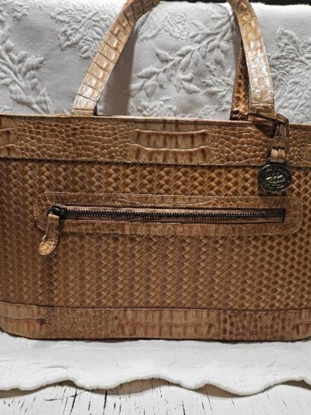 Vintage Brahmin Woven Leather Tote Bag - Honey Tan Croc Trim - Excellent Cond.